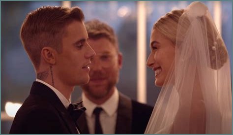Justin Bieber and Hailey Baldwin are MARRIED (Again!)